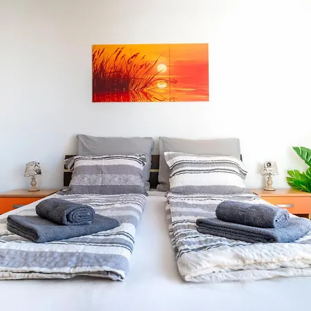 The Orange House Apartment Izola Exterior photo