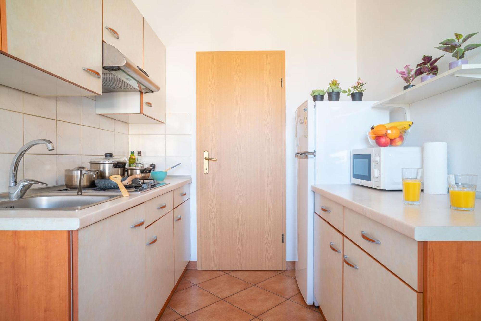 The Orange House Apartment